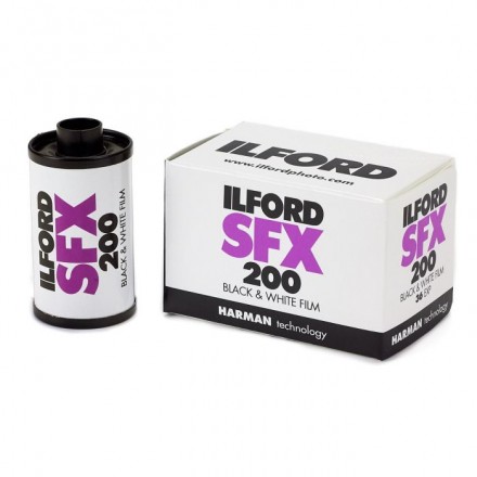 Фотоплівка ILFORD SFX 200 35мм 36 кадрів Фотоплівка ILFORD SFX 200 35мм 36 кадрів